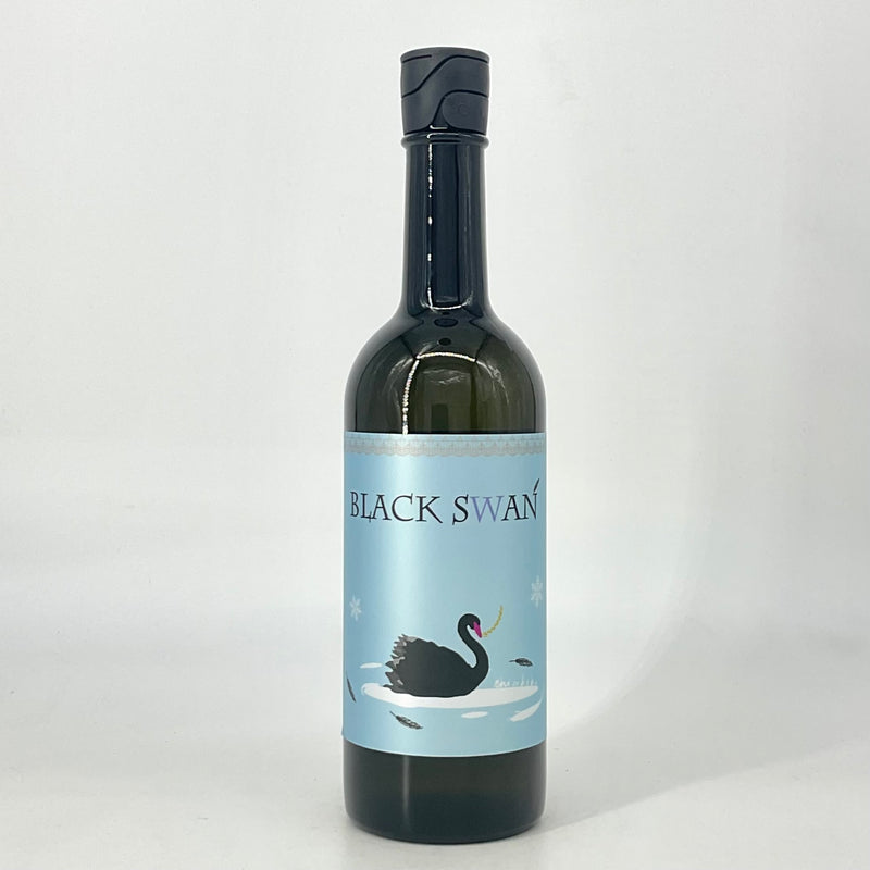 〈無濾過生原酒〉Shirakiku 純米酒 BLACK SWAN ブラックスワン　720ml 1800ml